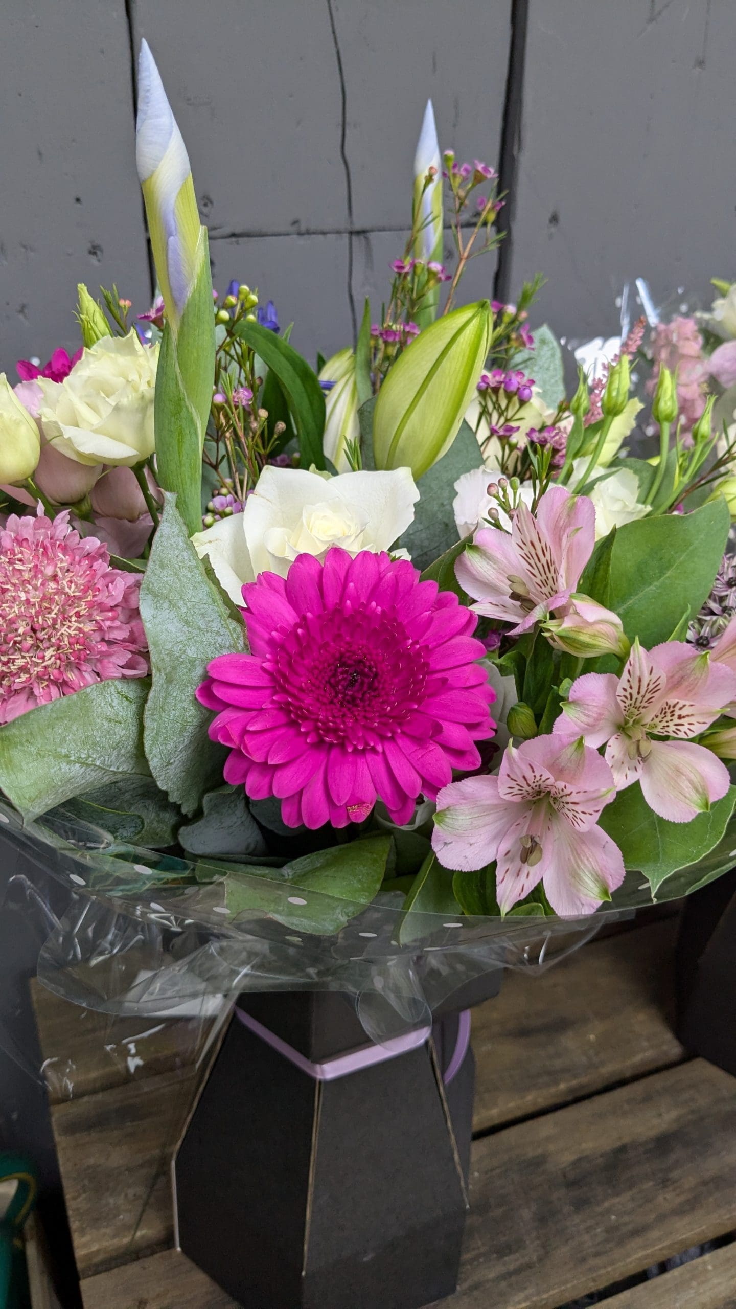 Florists Choice Bouquet 4 - Image 4